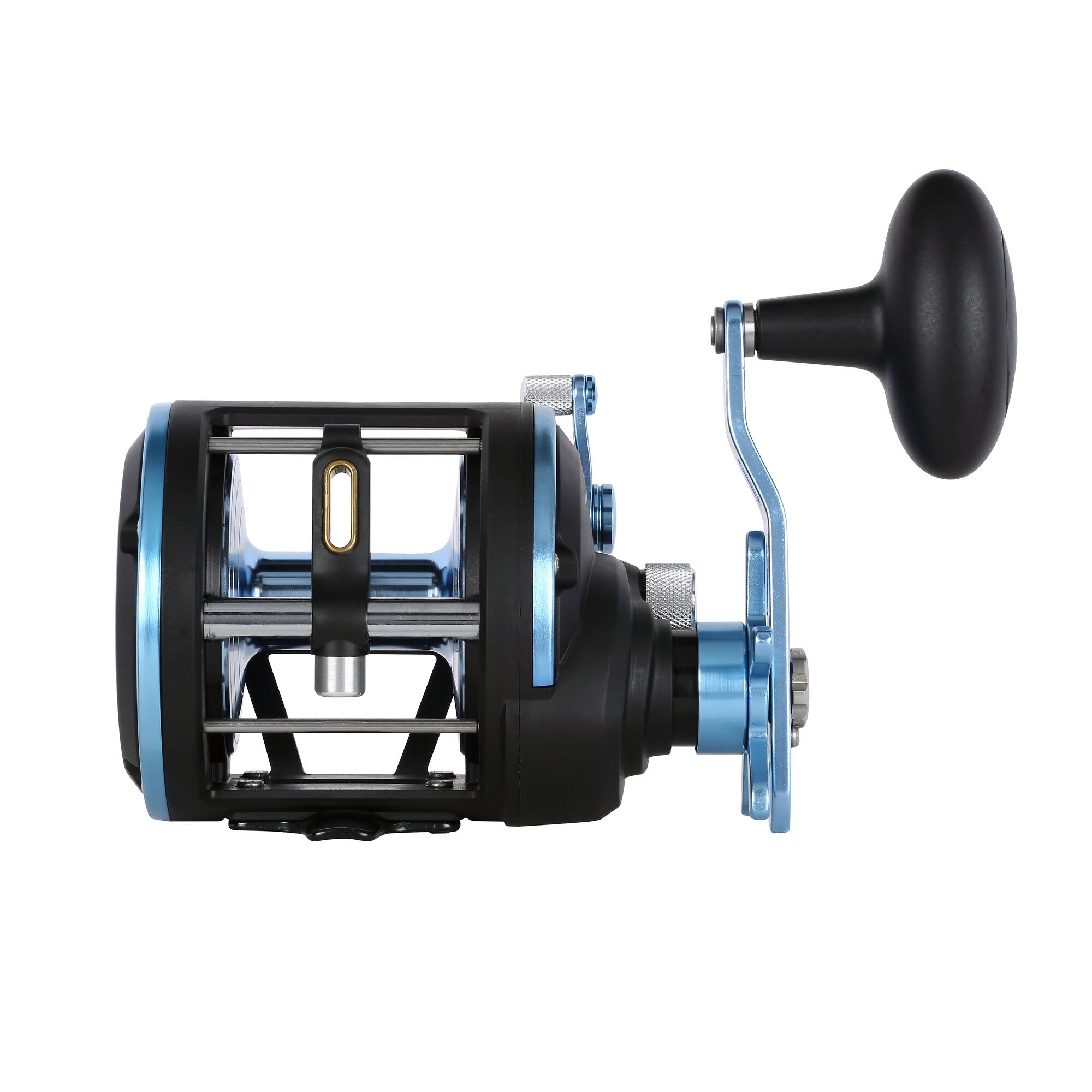 Warfare® II Level Wind Conventional Reel
